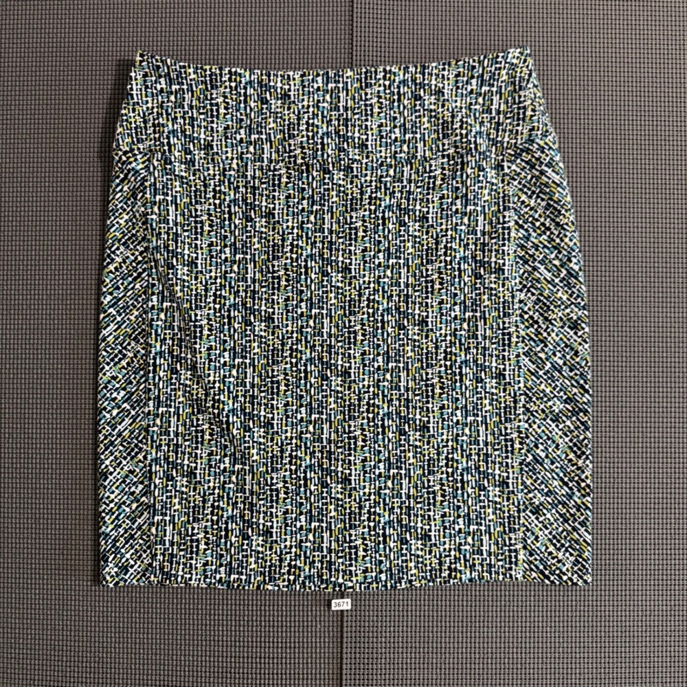 J. Jill Wearever Smooth-Fit Pencil Skirt Womens M Multicolor Geometric Dash